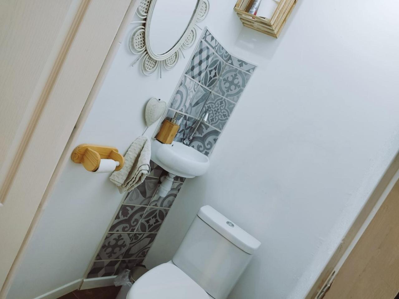 Chez Christy Chemin Des Dinots Bed & Breakfast Saint-Bonnet-de-Four Rom bilde